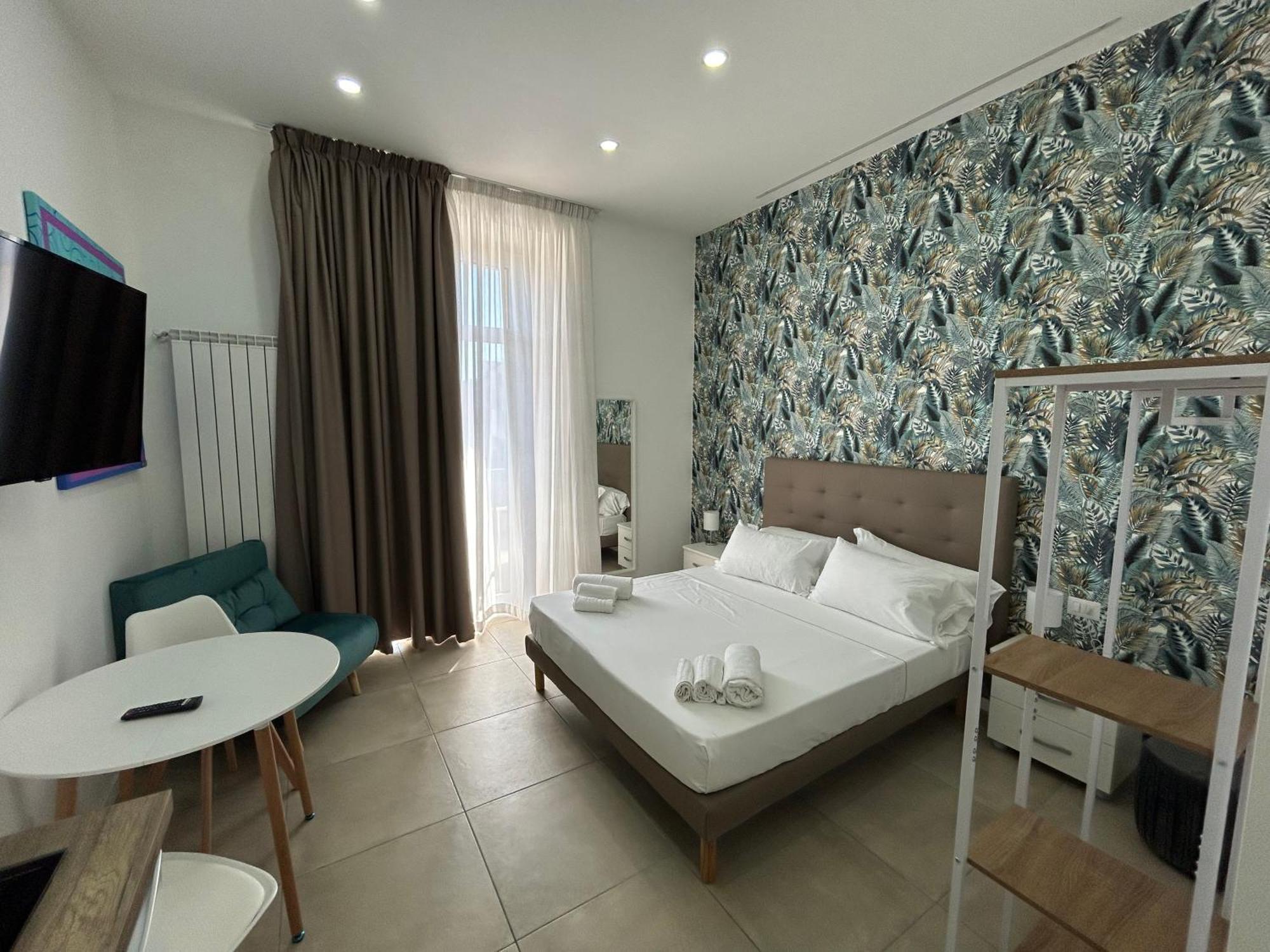 Enjoy Rooms Napels Buitenkant foto