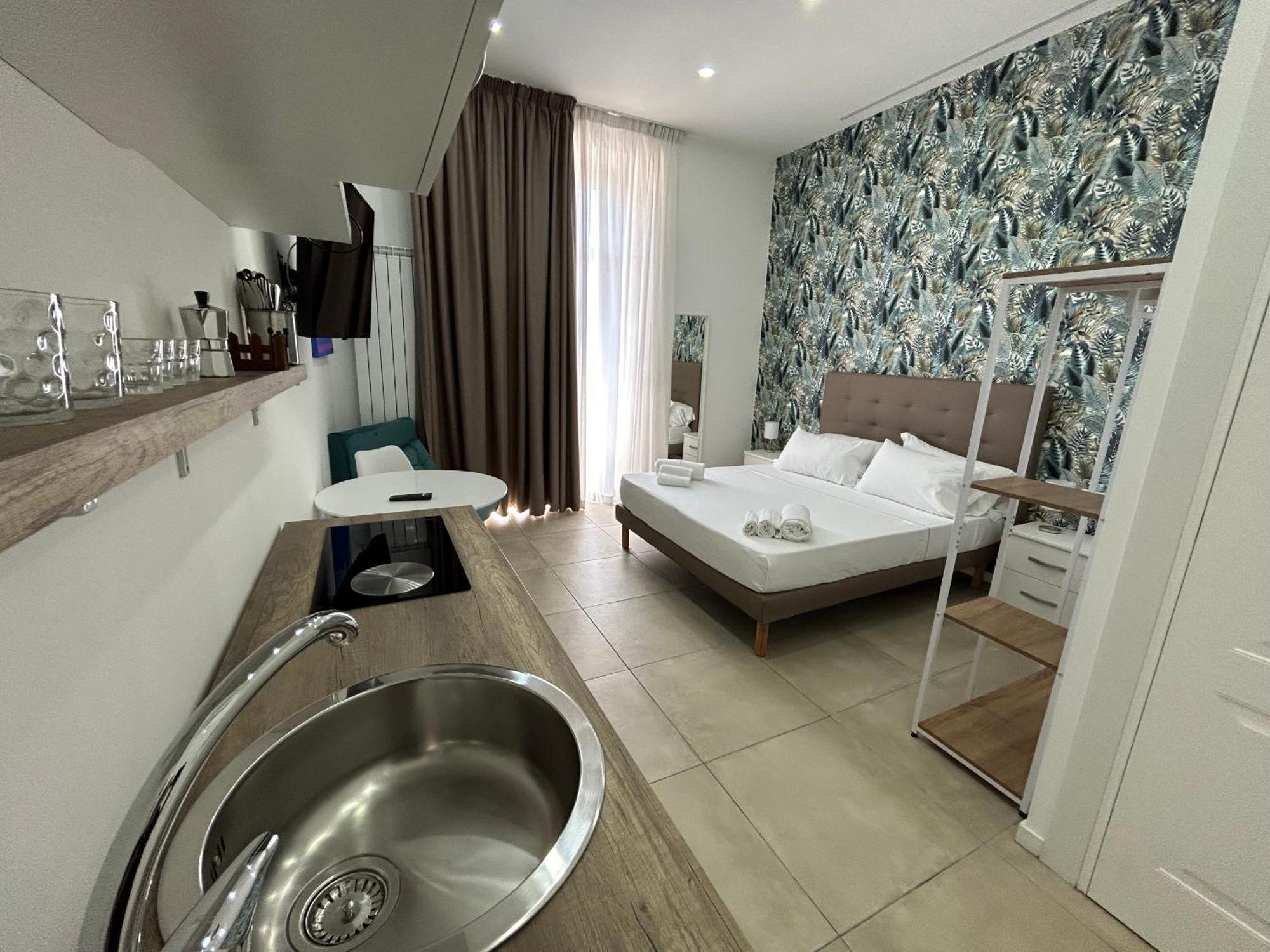 Enjoy Rooms Napels Buitenkant foto