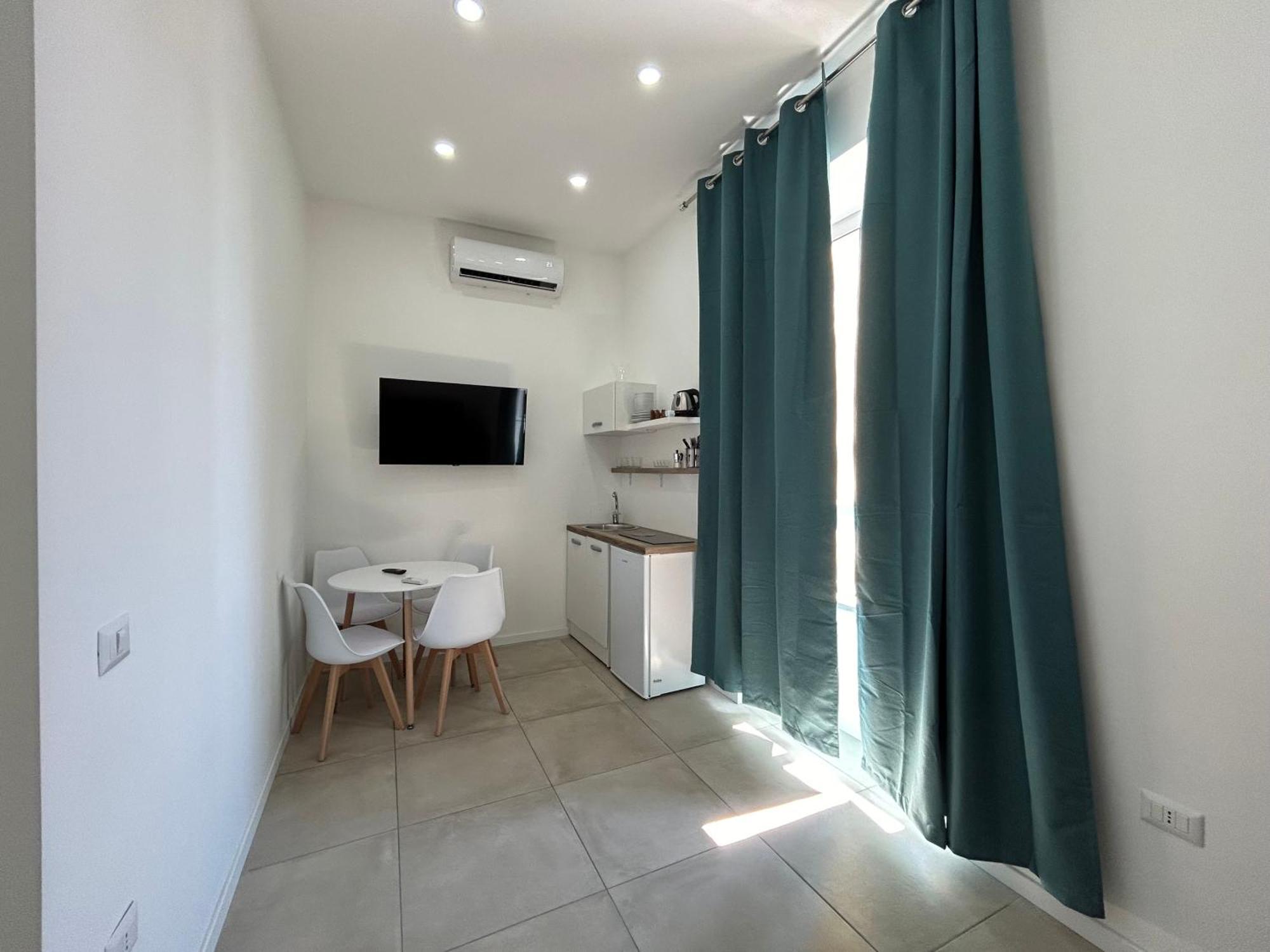 Enjoy Rooms Napels Buitenkant foto