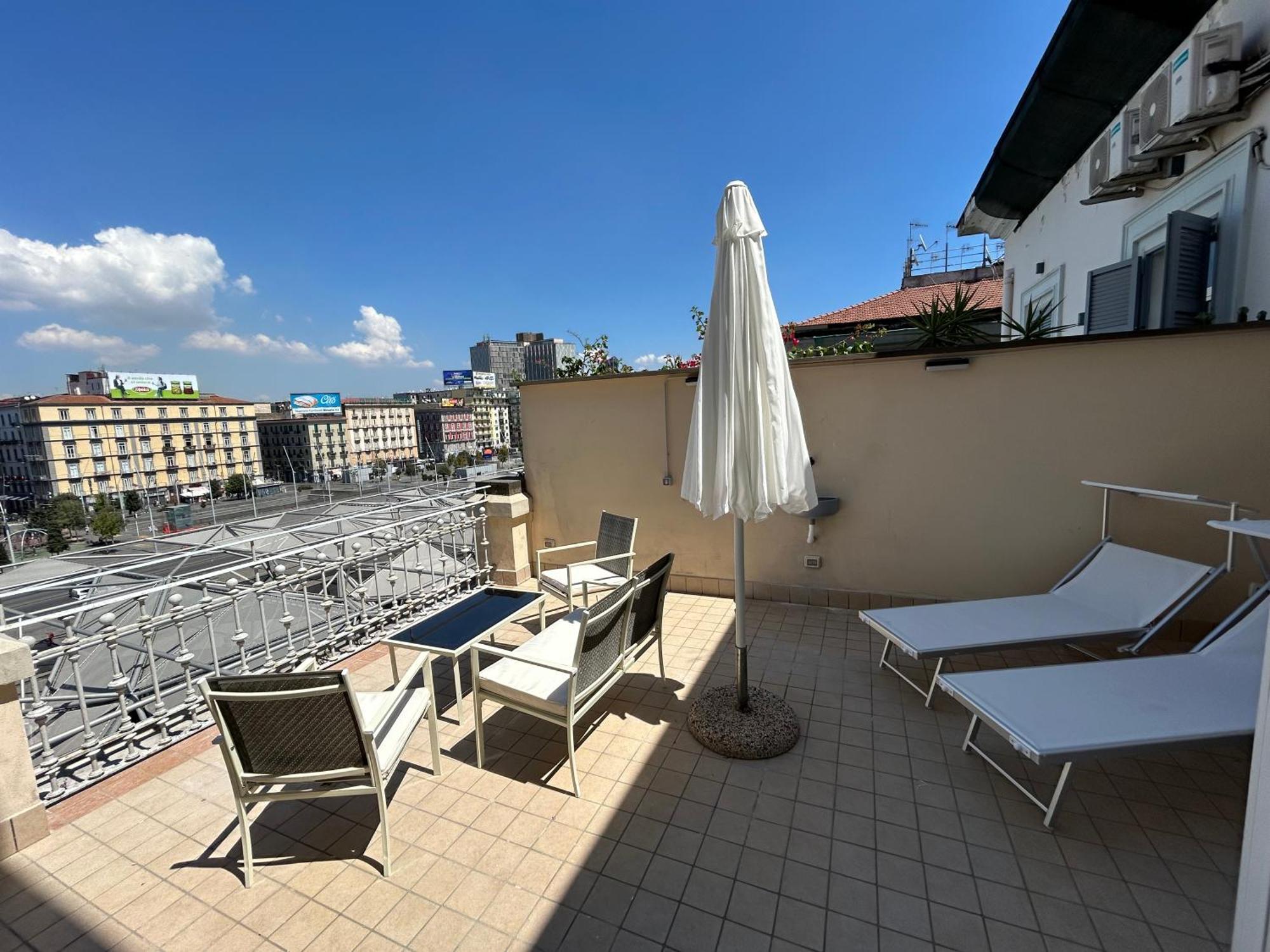 Enjoy Rooms Napels Buitenkant foto