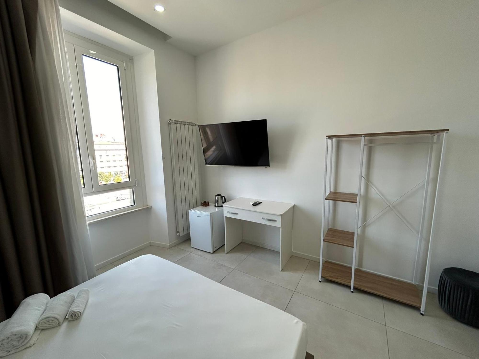 Enjoy Rooms Napels Buitenkant foto